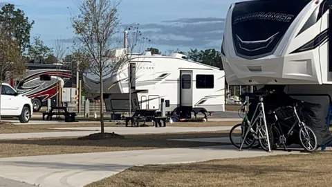 30/50 Amp Deluxe Pull-through RV — image 2 of 4