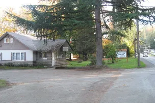 Cowichan River Campground – photo 2