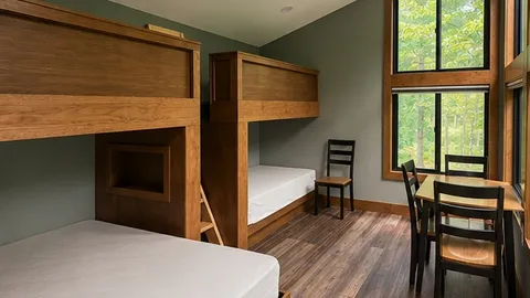 Tiny Cabin #44 - Peggie's Post — image 7 of 7