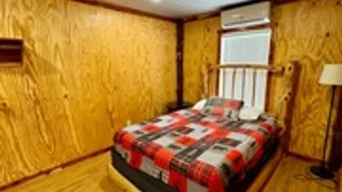 Creek Front Deluxe Cabin — image 2 of 8