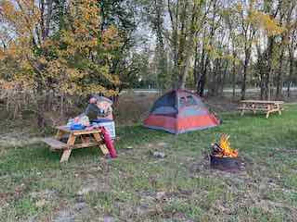 Honey Grove Campground, Jameson, Missouri - Photo 5