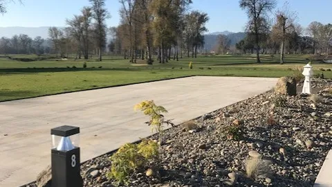 30/50 Amp Golf View RV Site — image 1 of 2