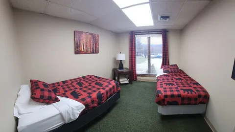 LODGE — image 2 of 6