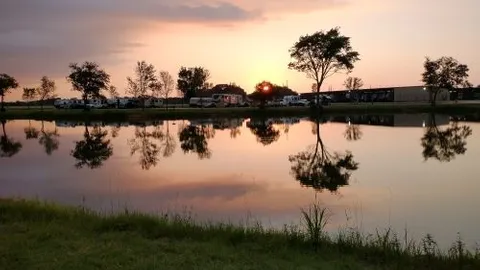 20/30/50 Amp Standard Waterfront RV Site — image 2 of 2