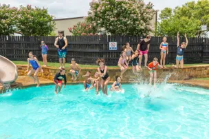 Yogi Bear's Jellystone Park™ Camp-Resort: Wichita Falls – photo 4