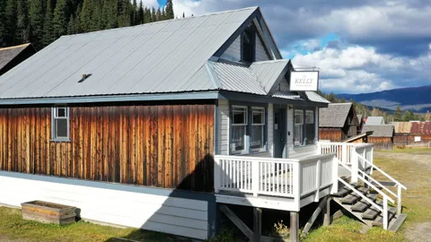 Historic Guest House (no pets) — image 1 of 5