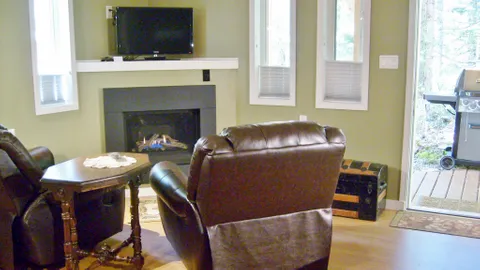 Atrevida Cabin — image 4 of 4