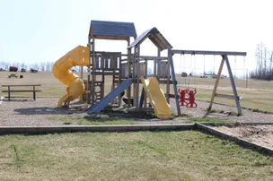 Firefly and Fiddle RV Resort – photo 2