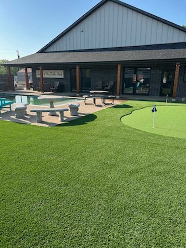 Bigfoot's Cedar Creek Retreat, Kemp, Texas - Photo 2