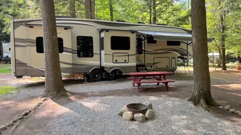 2018 Jayco 5th Wheel — image 1 of 8