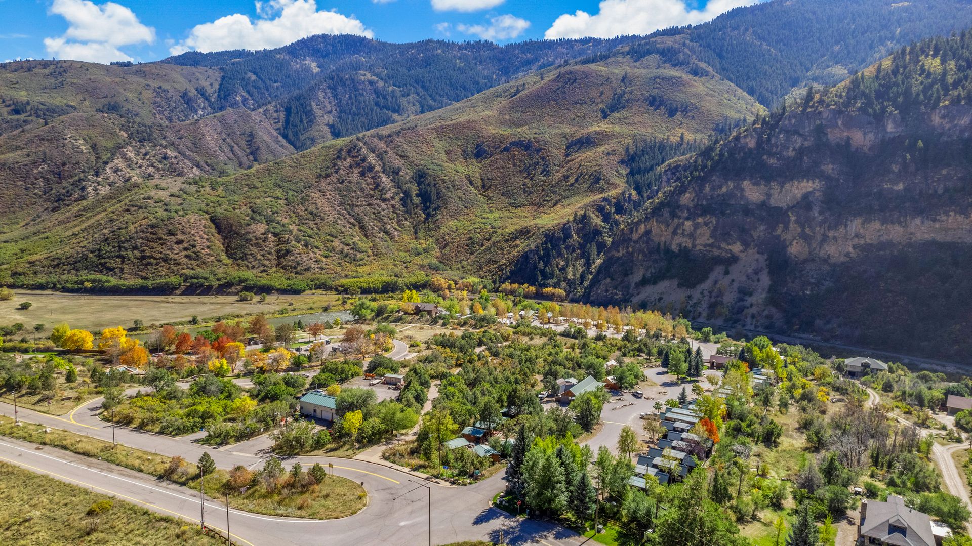 Glenwood Canyon Resort, Glenwood Springs, Colorado