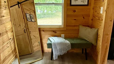 Lakeview Retreat Farmhouse Cabin - 1BR/1BA — image 2 of 9