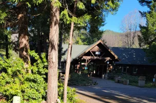 Holiday Farm RV Resort – photo 2