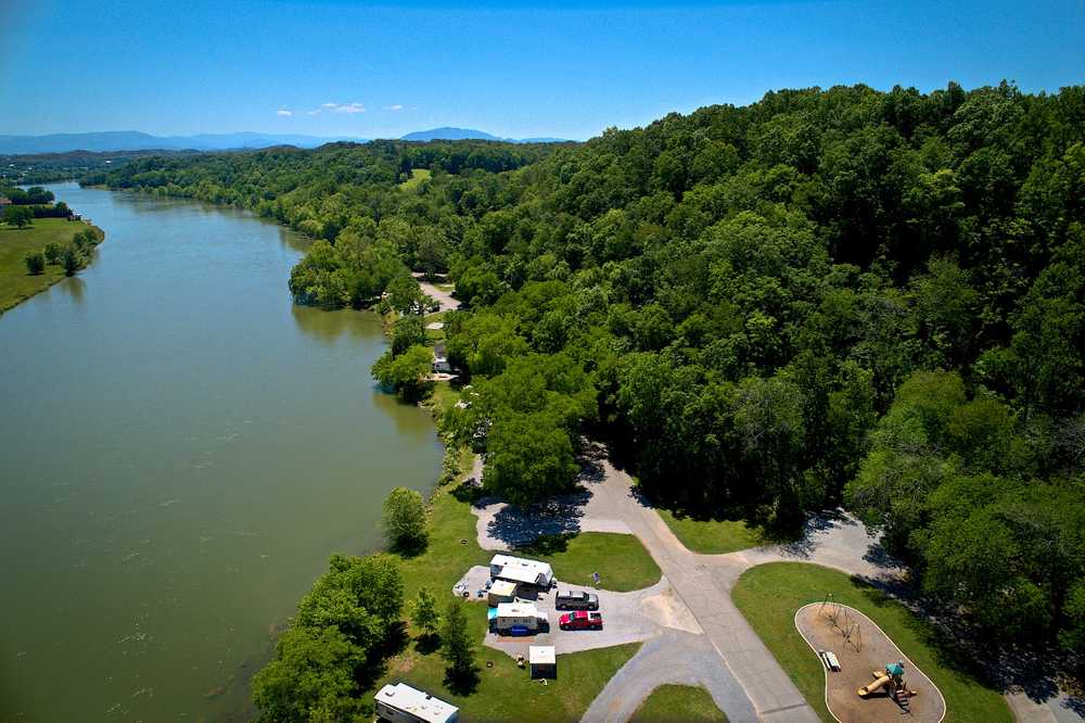 Douglas Tailwater Campground