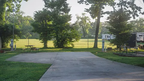 Farmside Back-In — image 4 of 4