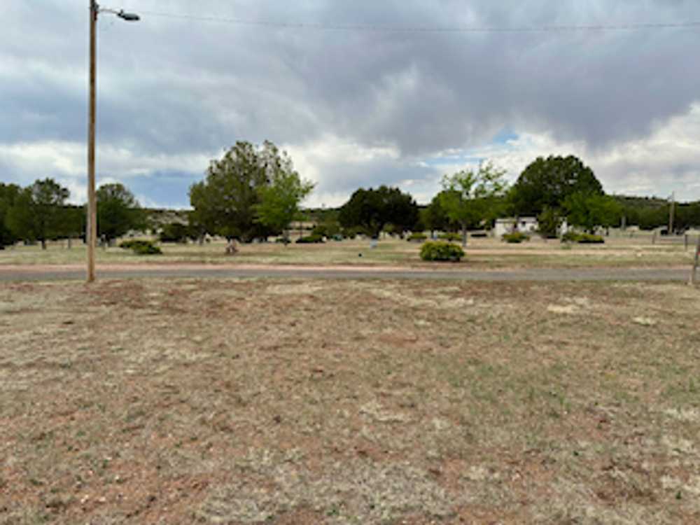 BaseCamp RV, Overgaard, Arizona - Photo 4