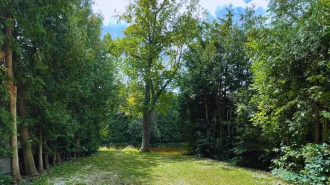Riverfront Full Service Site - 30 AMP — image 1 of 2