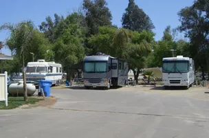 Reflection Lake RV Park & Campground – photo 3