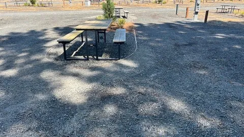 Open-Full Hookup PULL-THRU 50/30/20 Amp RV Site — image 2 of 2