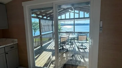 Cabin 9 — image 8 of 8