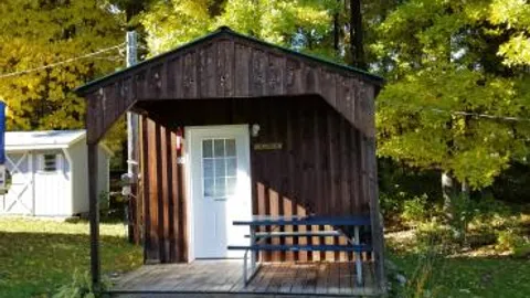 Hemlock Rustic Medium Cabin — image 1 of 6