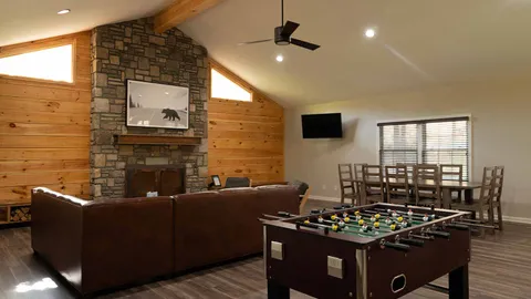 Rippling Waters Lodge — image 2 of 16