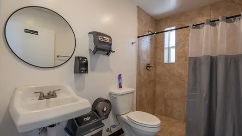 Pull-Through RV Site — image 2 of 10