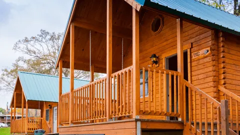 Deluxe Lakeside Suite — image 1 of 8