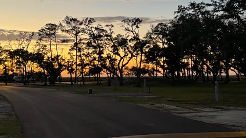 Pull Through Spots — image 2 of 2