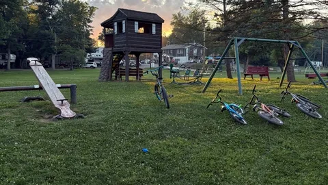 River Tenting Primitive — image 2 of 5