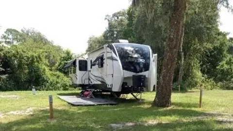 50amp FHU RV Site — image 1 of 2