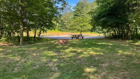Non-Electric Premium Riverfront — image 2 of 8
