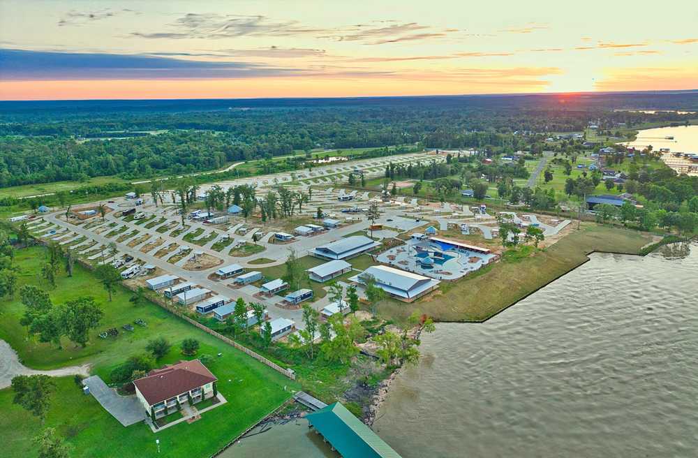 Lagoon Ranch RV Resort, Onalaska, Texas - Photo 2