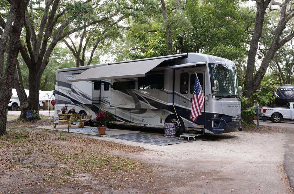 Happy Travelers RV Park, Thonotosassa, Florida - Photo 5