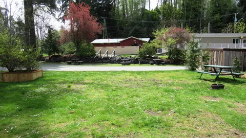 30 Amp Pull-Through RV Site — image 4 of 4