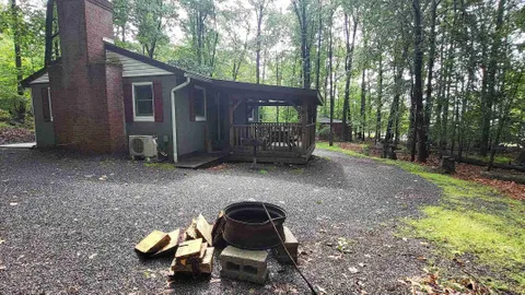 Cabin (6 Person) — image 2 of 4