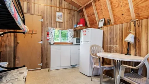 Cedar Cabin — image 2 of 4