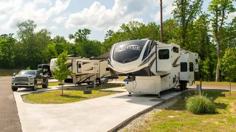 Red Carpet Pull-Thru RV Site — image 1 of 3