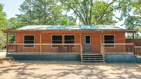 Ranger's Retreat — image 1 of 12