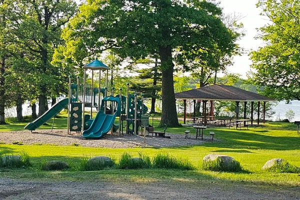 Eagle Point Campground – photo 1