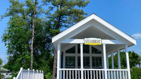 Parkview Cottage - Steamboat (4 Person) — image 1 of 16