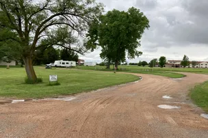 Cottonwood Grove RV Campground – photo 4
