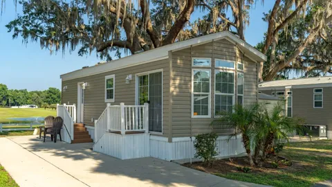 Standard Cottage 1 Bedroom — image 1 of 7