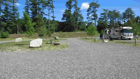 Premium Pull-Thru RV Site — image 5 of 5