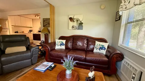 Standard Cabin — image 5 of 5