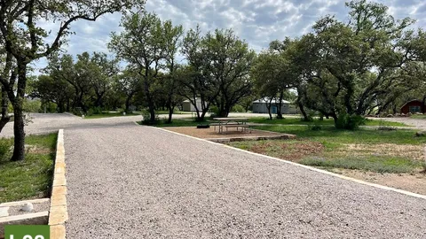 Lone Star Loop - Pull-Thru RV Sites — image 2 of 6