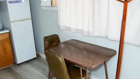 Cabin A — image 7 of 7