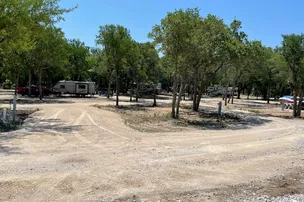 Riverside RV Park – photo 2