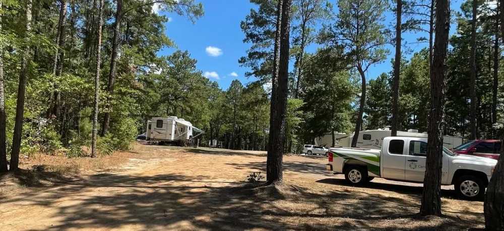 Whippletree RV Resort - Photo 4