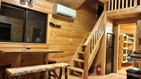 Lakehouse Resort Southern Ivy Sierra 3 Rend Lake — image 2 of 15